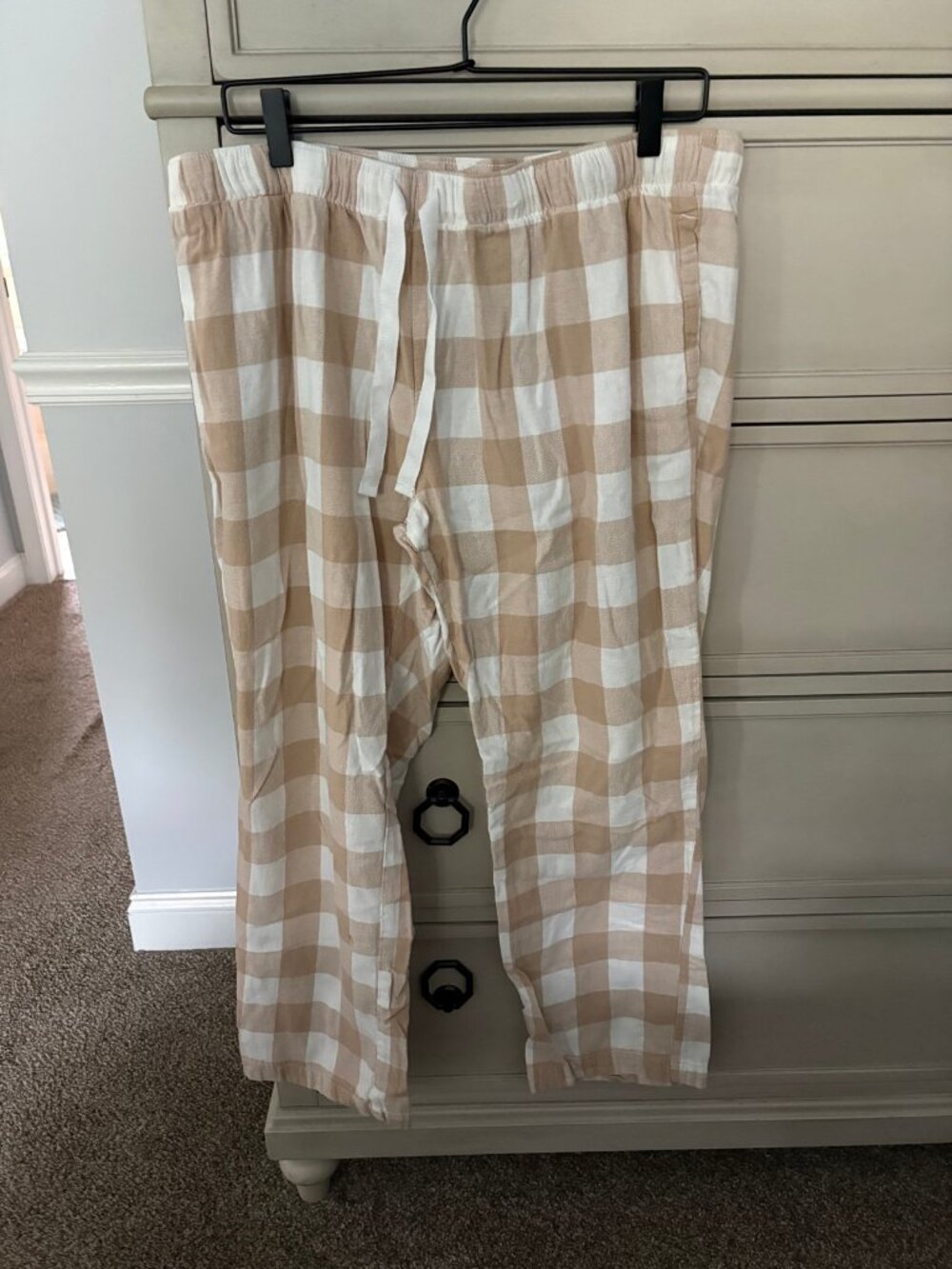 Old Navy Women's Tan White Check Pajama Pants - Size XL - Like New